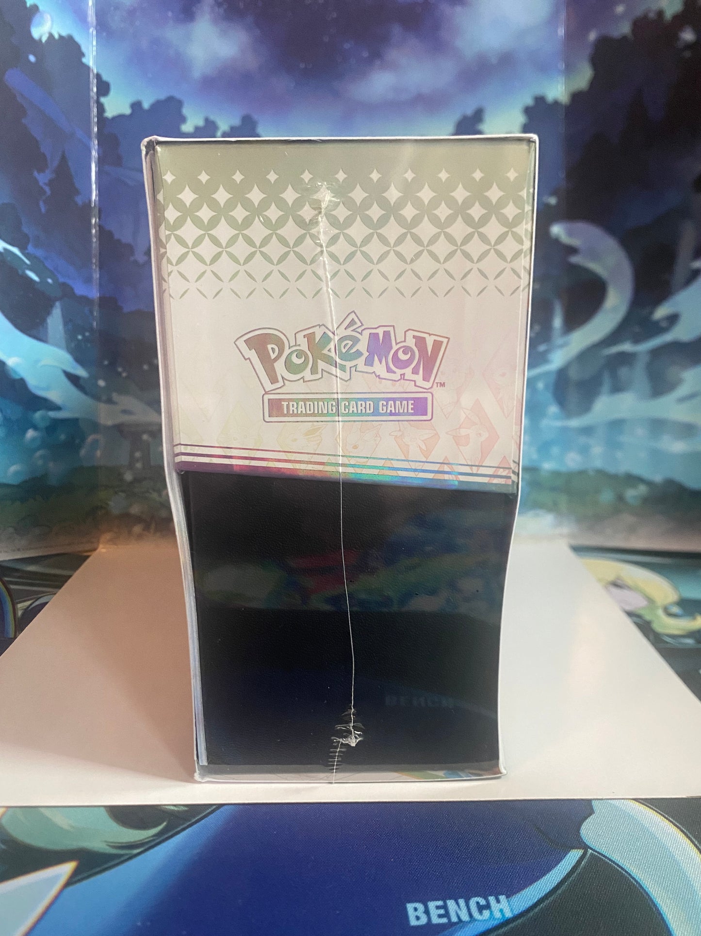 Prismatic Evolutions Pokemon Center ETB zijkant rechts