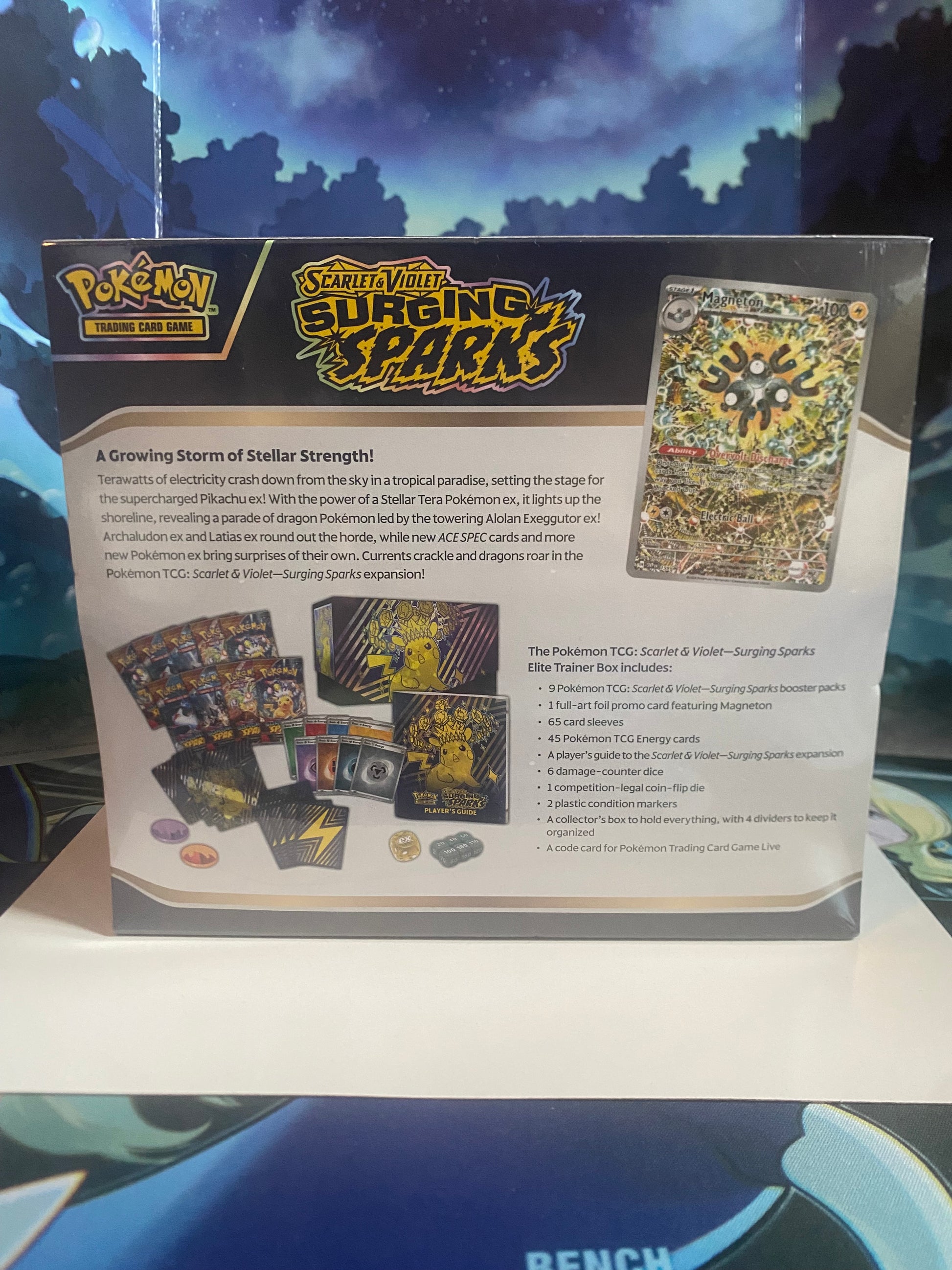 Surging Sparks Elite Trainer Box achterkant