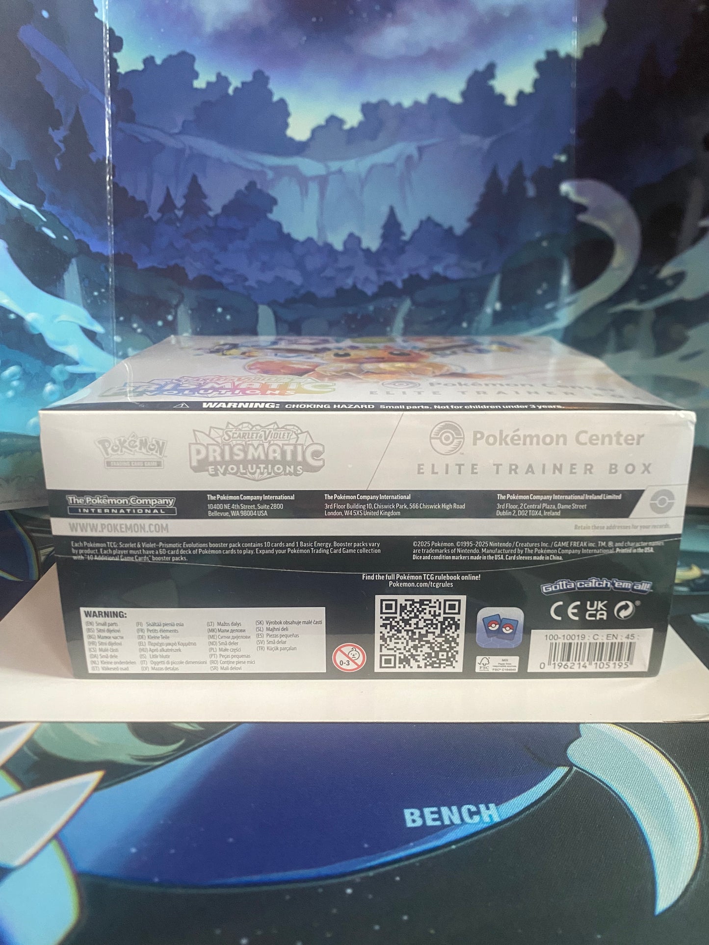 Prismatic Evolutions Pokemon Center ETB onderkant