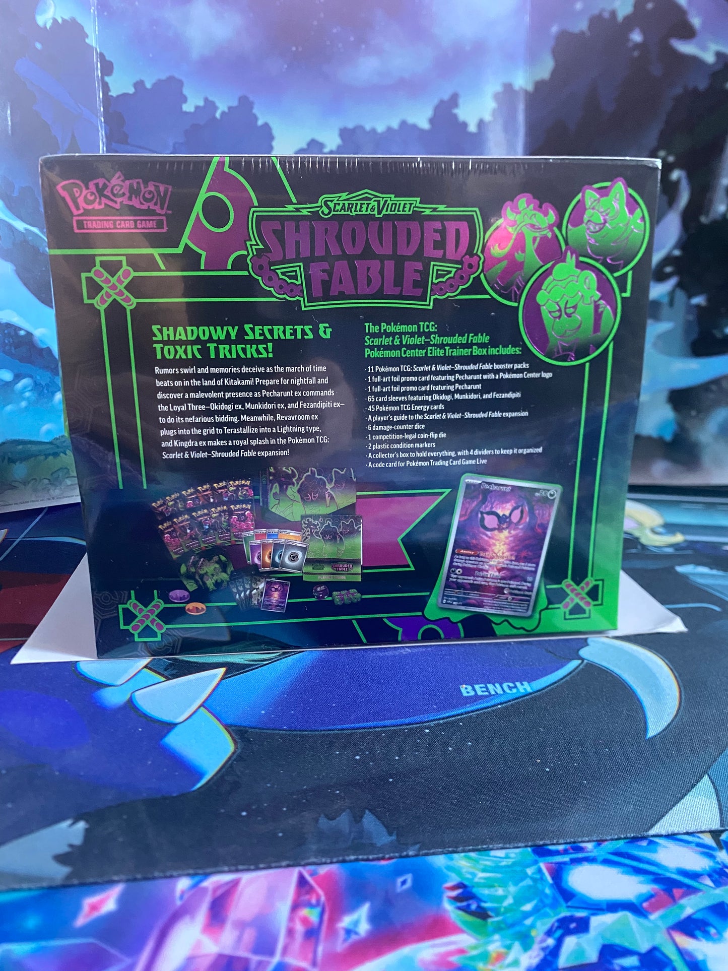 Shrouded Fable PC ETB achter Sealed Collector