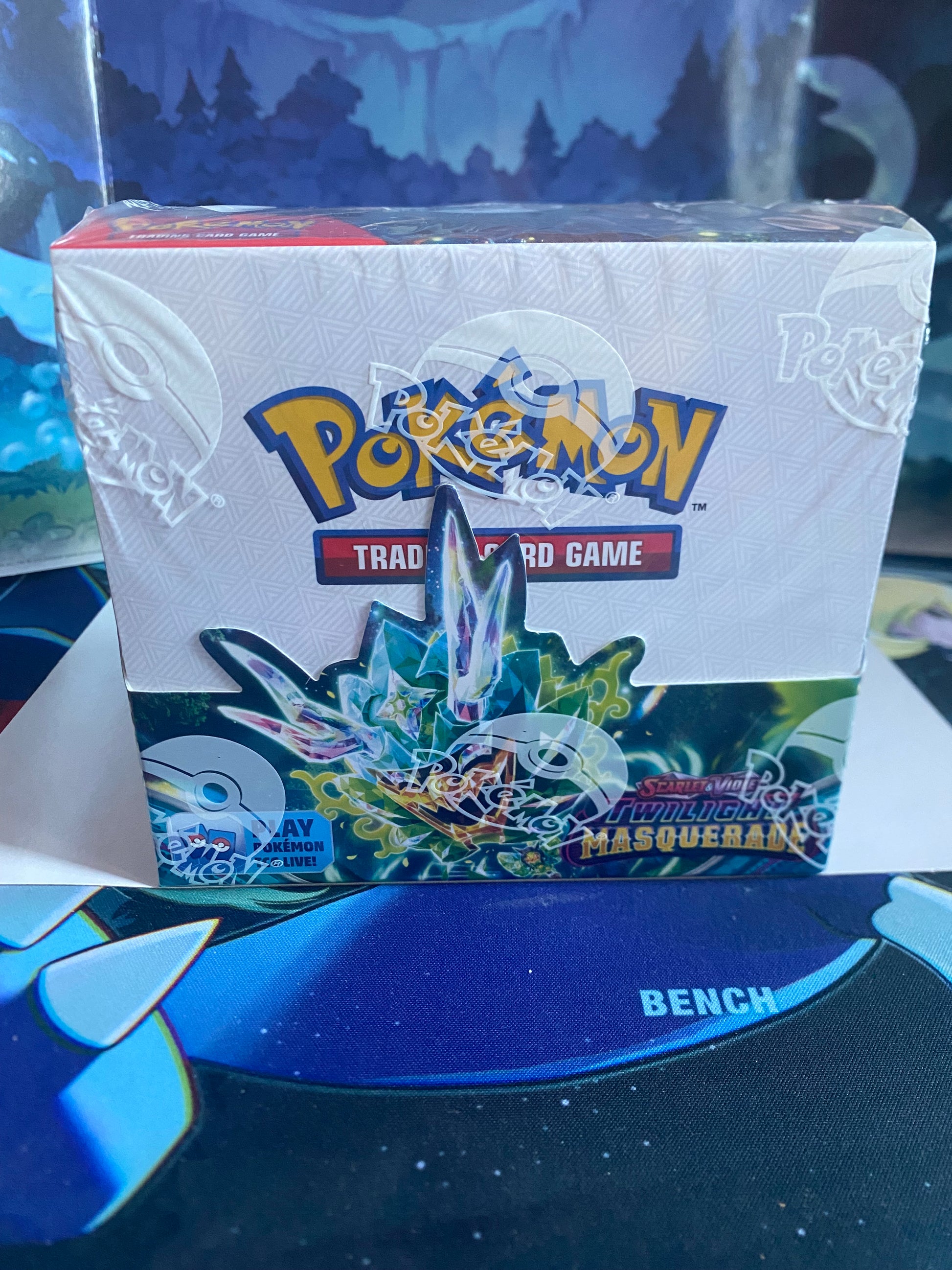 Twilight Masquerade Booster Box voorkant Sealed Collector